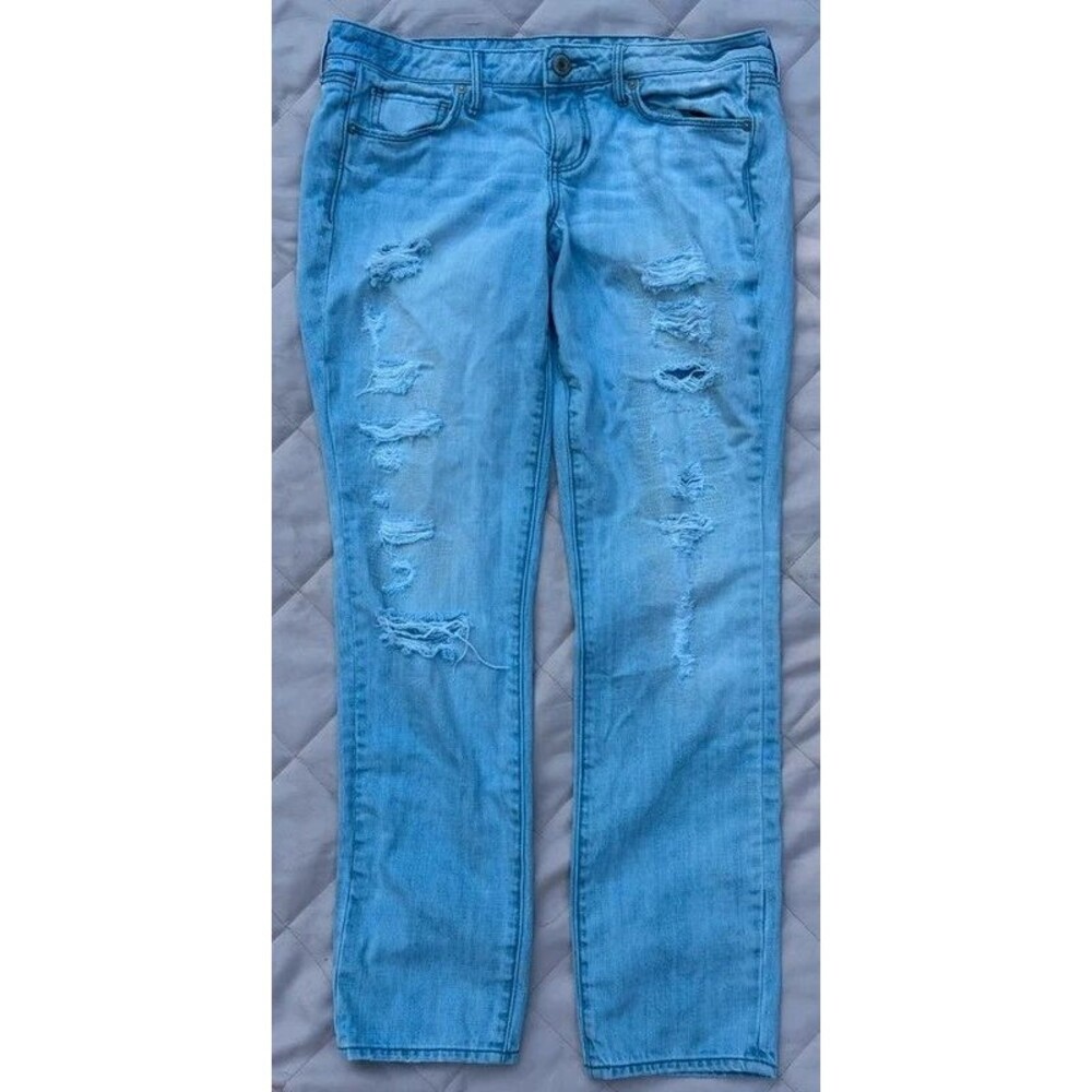 American Eagle Skinny Jeans Light Wash Heavily Distressed Size 10 Regular